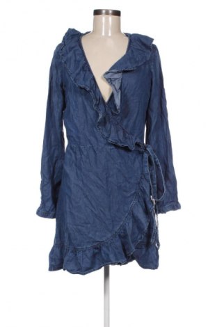 Rochie Perfect Jeans By Gina Tricot, Mărime M, Culoare Albastru, Preț 72,99 Lei