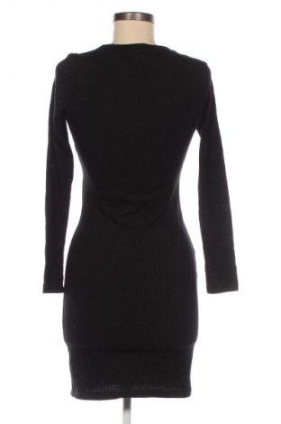 Rochie Primark, Mărime M, Culoare Negru, Preț 73,00 Lei