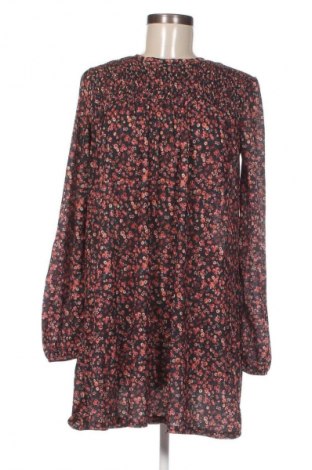 Sukienka Pull&Bear, Rozmiar M, Kolor Kolorowy, Cena 95,99 zł
