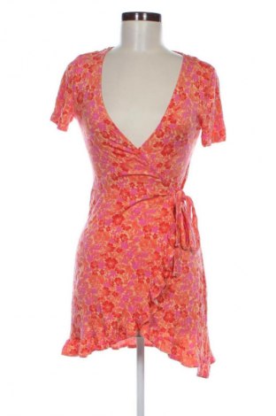 Φόρεμα Pull&Bear, Μέγεθος S, Χρώμα Πολύχρωμο, Τιμή 18,99 €