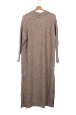 Рокля Pull&Bear, Размер XS, Цвят Многоцветен, Цена 29,57 лв.