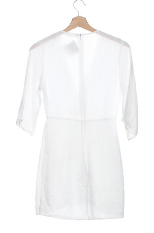 Ruha Pull&Bear, Méret S, Szín Fehér, Ár 7 859 Ft