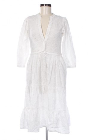 Rochie Reserved, Mărime M, Culoare Alb, Preț 110,40 Lei