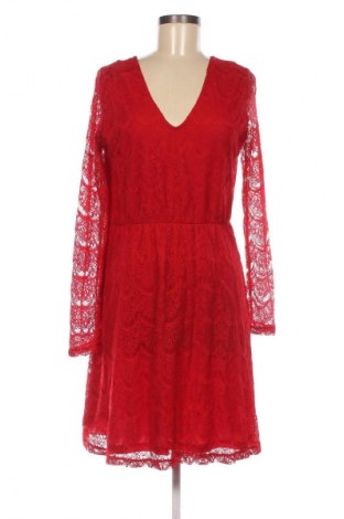 Kleid Reserved, Größe XL, Farbe Rot, Preis 14,64 €