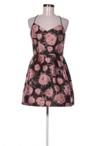 Рокля River Island, Размер M, Цвят Многоцветен, Цена 44,54 лв.