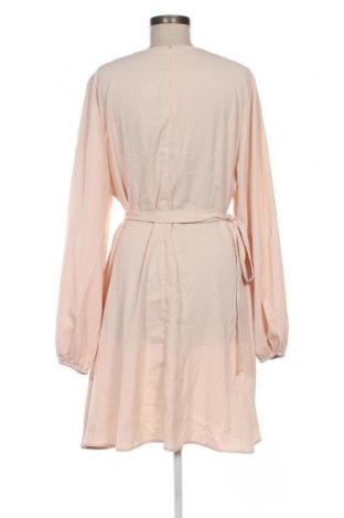 Sukienka SHEIN, Rozmiar 3XL, Kolor Beżowy, Cena 95,99 zł