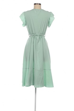 Kleid SHEIN, Größe M, Farbe Grün, Preis 13,63 €