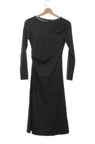 Kleid Sinsay, Größe XS, Farbe Grau, Preis € 14,63