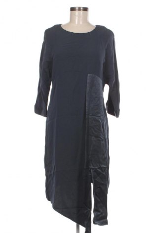 Φόρεμα Sisley, Μέγεθος M, Χρώμα Μπλέ, Τιμή 52,99 €