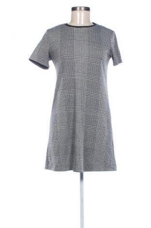 Kleid Stradivarius, Größe S, Farbe Mehrfarbig, Preis € 14,83