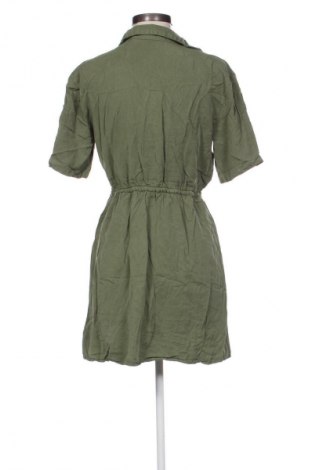 Rochie Stradivarius, Mărime S, Culoare Verde, Preț 94,99 Lei