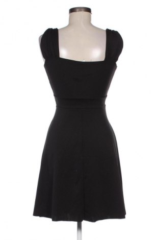 Kleid Trendyol, Größe M, Farbe Schwarz, Preis € 22,78