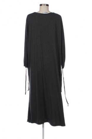Šaty  Ulla Popken, Velikost 3XL, Barva Šedá, Cena  611,00 Kč