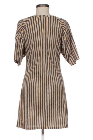 Kleid Unbranded, Größe M, Farbe Mehrfarbig, Preis 14,84 €