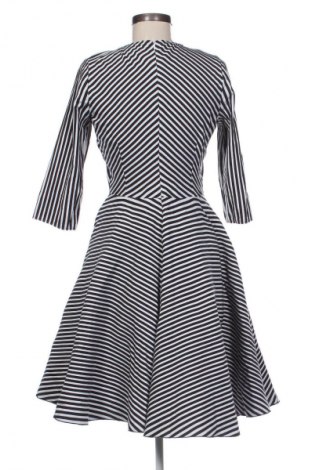 Kleid Unbranded, Größe M, Farbe Mehrfarbig, Preis 14,64 €