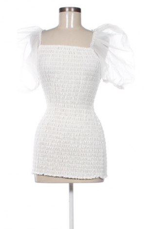 Ruha Unbranded, Méret M, Szín Fehér, Ár 6 108 Ft