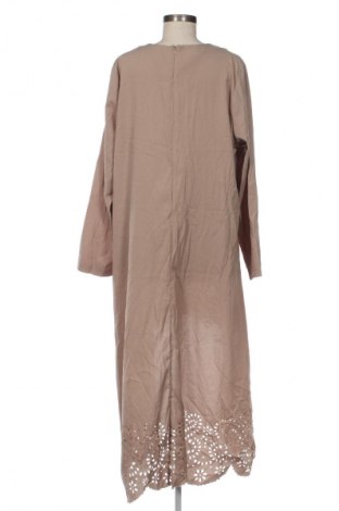 Šaty  Unbranded, Velikost XXL, Barva Béžová, Cena  370,00 Kč
