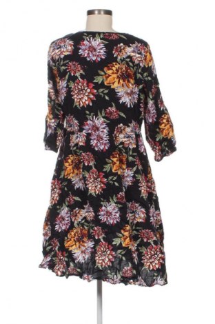 Kleid Unbranded, Größe M, Farbe Mehrfarbig, Preis 20,99 €