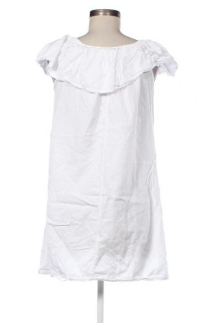 Ruha Unbranded, Méret S, Szín Fehér, Ár 6 108 Ft