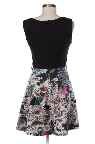 Kleid Unbranded, Größe M, Farbe Mehrfarbig, Preis € 14,83