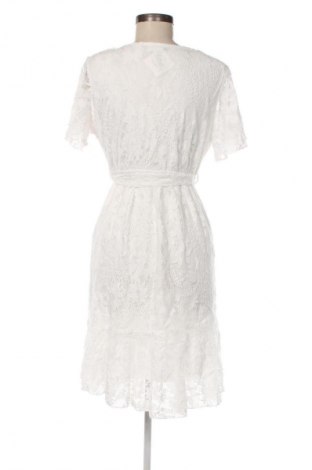 Ruha Unbranded, Méret M, Szín Fehér, Ár 7 879 Ft