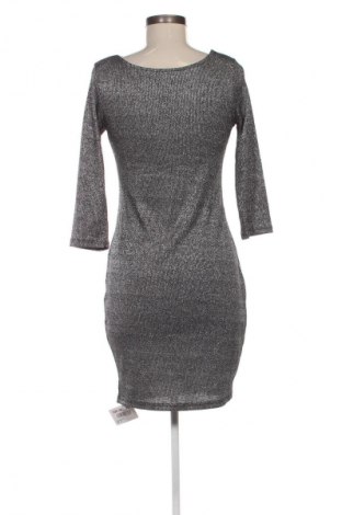 Šaty  Unbranded, Velikost M, Barva Vícebarevné, Cena  469,00 Kč