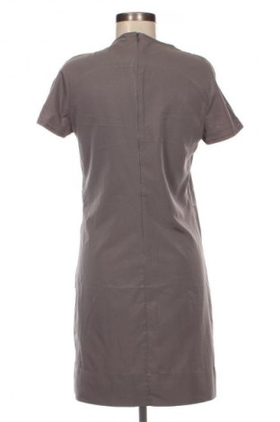 Kleid United Colors Of Benetton, Größe M, Farbe Grau, Preis 33,99 €