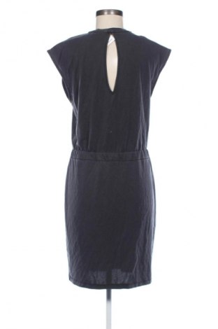 Sukienka Vero Moda, Rozmiar S, Kolor Szary, Cena 63,34 zł