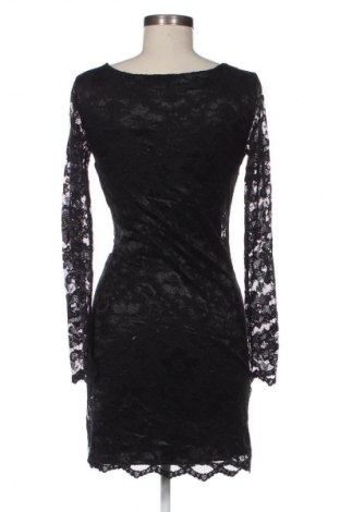 Kleid Vero Moda, Größe M, Farbe Schwarz, Preis 18,99 €