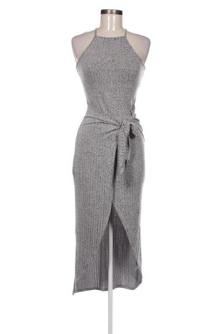 Sukienka Vintage Dressing, Rozmiar M, Kolor Szary, Cena 67,99 zł