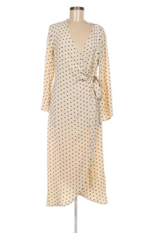 Kleid Y.A.S, Größe M, Farbe Mehrfarbig, Preis € 95,64