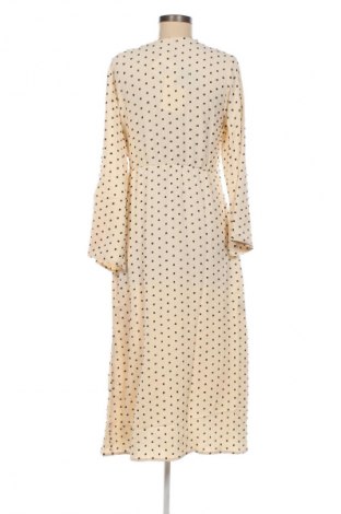 Kleid Y.A.S, Größe M, Farbe Mehrfarbig, Preis € 95,64