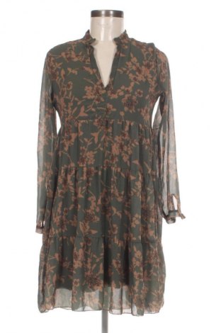 Rochie Zabaione, Mărime M, Culoare Multicolor, Preț 156,99 Lei