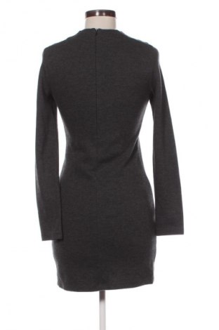 Kleid Zara, Größe S, Farbe Grau, Preis € 13,95