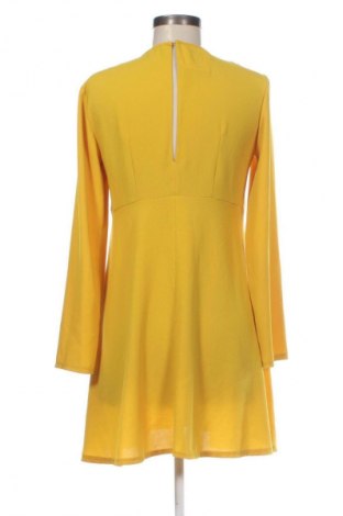 Sukienka Zara, Rozmiar M, Kolor Żółty, Cena 88,99 zł