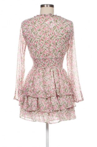 Kleid Zara, Größe M, Farbe Mehrfarbig, Preis 18,99 €