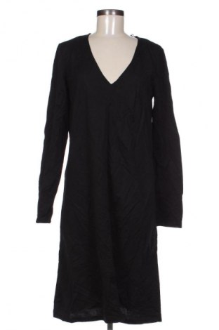 Rochie Zara, Mărime L, Culoare Negru, Preț 110,99 Lei