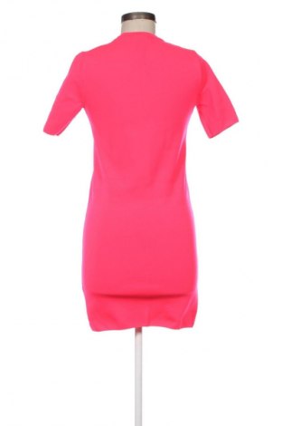 Rochie Zara, Mărime M, Culoare Roz, Preț 68,30 Lei