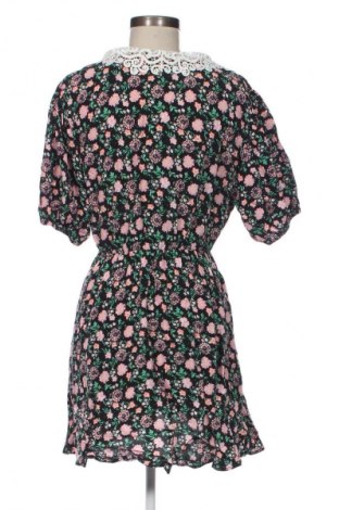 Рокля Zara, Размер M, Цвят Многоцветен, Цена 27,99 лв.
