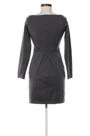 Kleid Zara Trafaluc, Größe M, Farbe Grau, Preis € 38,13
