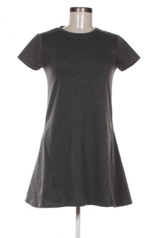 Kleid Zara Trafaluc, Größe S, Farbe Grau, Preis € 33,99