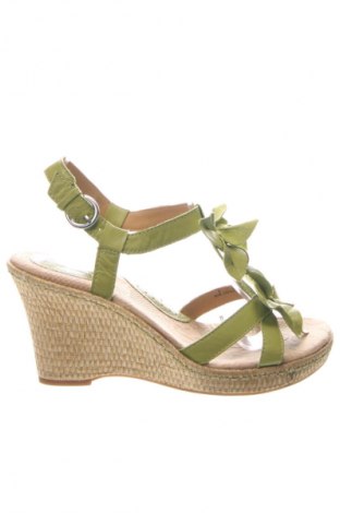 Sandale B.O.C. Born Concepts, Mărime 40, Culoare Verde, Preț 121,00 Lei