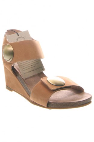 Sandale Cashott, Mărime 37, Culoare Bej, Preț 608,08 Lei