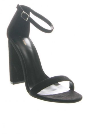 Sandalen Pretty Little Thing, Größe 39, Farbe Schwarz, Preis 19,04 €