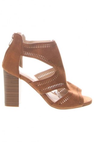 Sandalen Tendenz, Größe 37, Farbe Braun, Preis 19,78 €