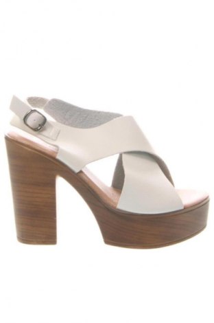 Sandalen Unbranded, Größe 37, Farbe Weiß, Preis 19,79 €