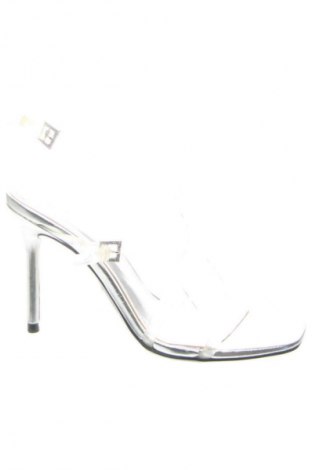 Sandalen Zara, Größe 37, Farbe Silber, Preis 11,99 €