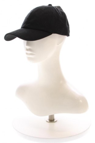 Czapka Cropp, Kolor Czarny, Cena 80,99 zł