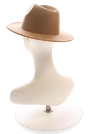 Шапка Unbranded, Цвят Бежов, Цена 8,99 лв.