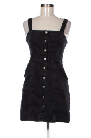 Dámské šaty s tráky H&M Divided, Velikost M, Barva Černá, Cena  259,00 Kč
